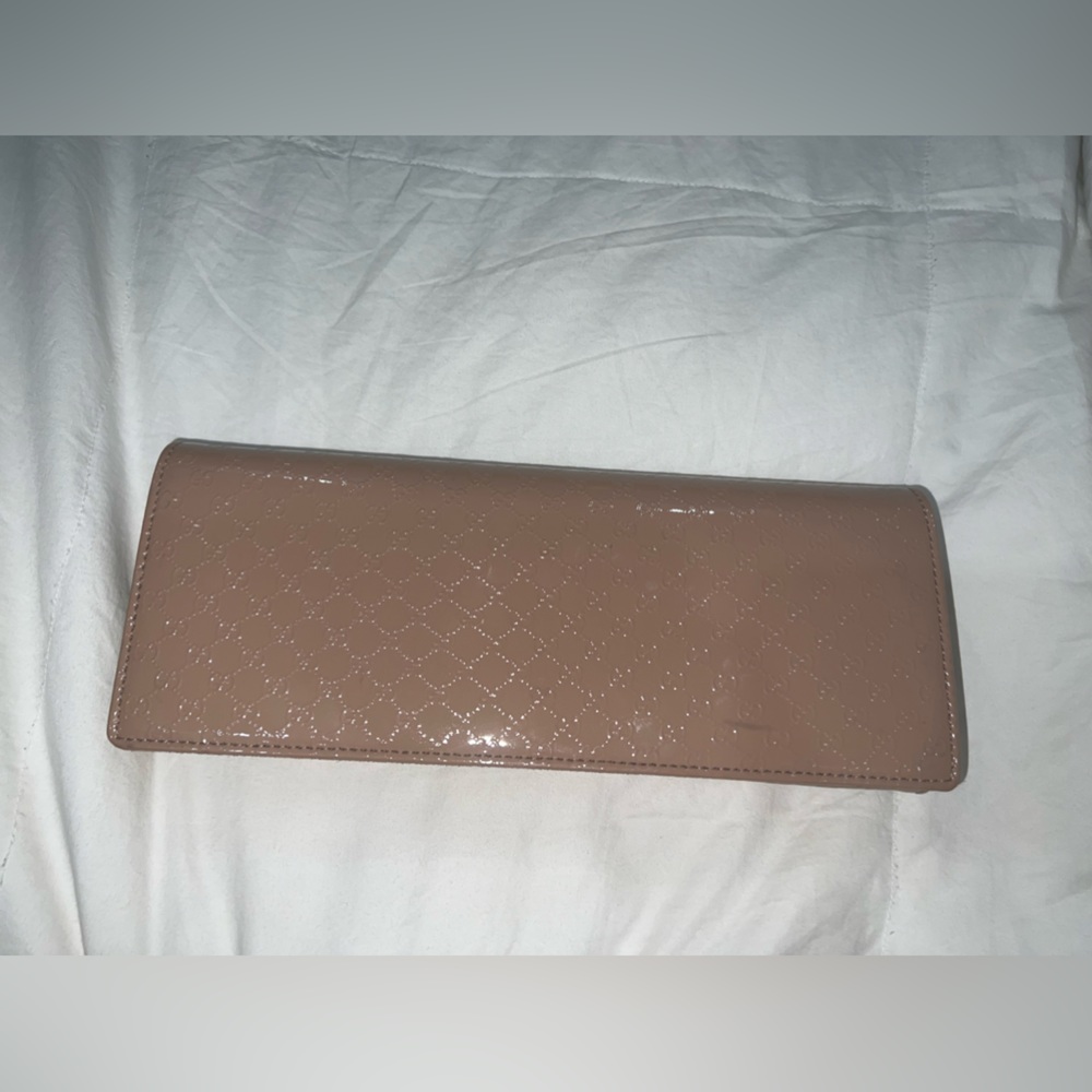 Gucci clutch used